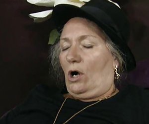 Леди бомж
