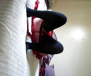 наслаждаясь себя
