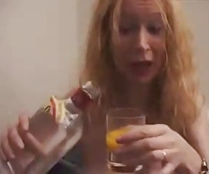Мари из Франции. функционировало обвисшей тощий зрелая
